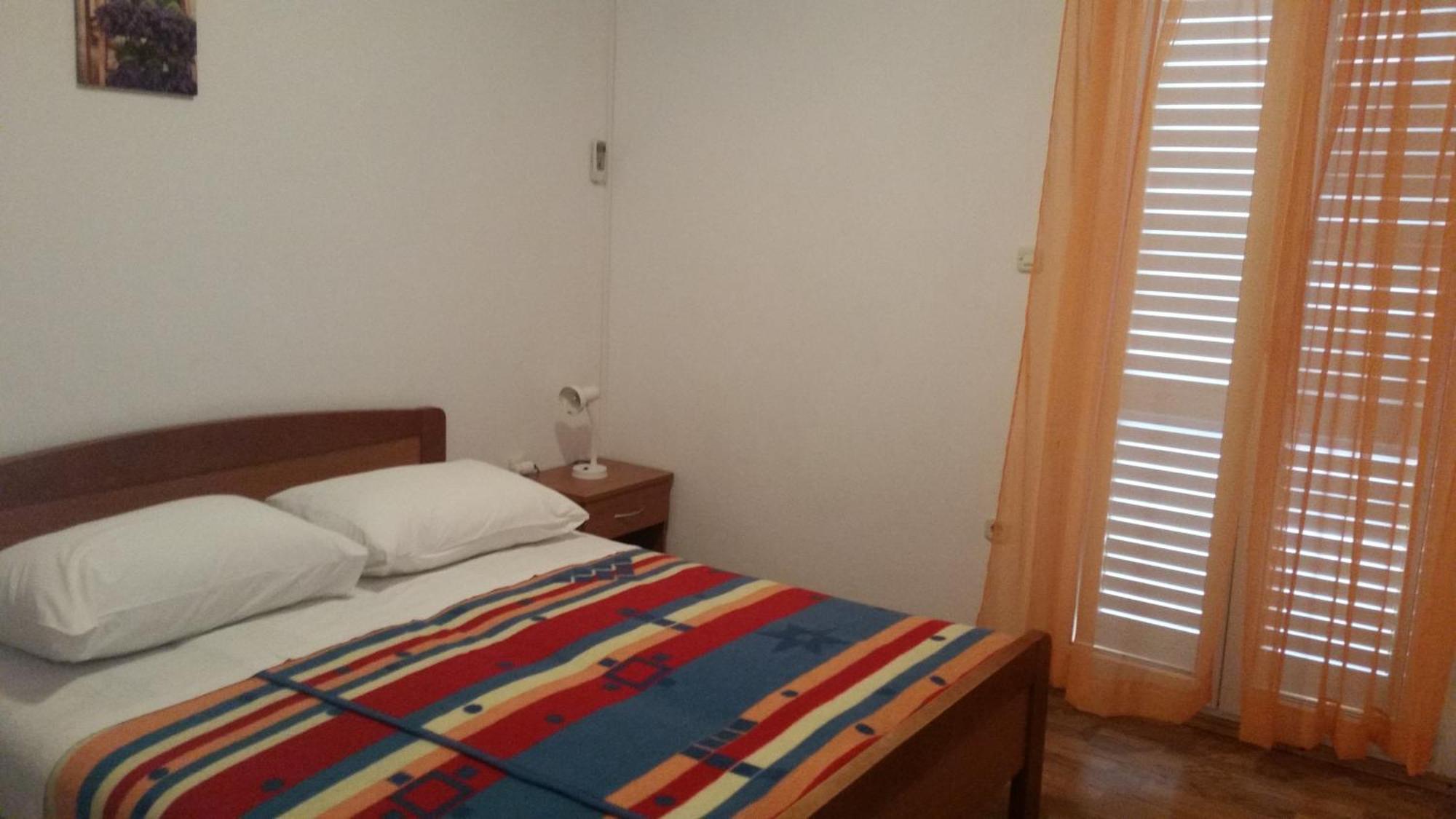 Appartement By The Sea Sveta Nedilja, Hvar - 11433 Sveta Nedelja (Hvar)